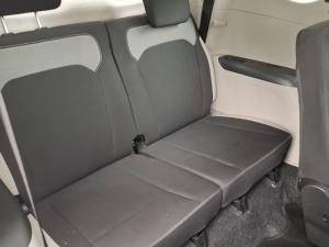 Renault Triber 1.0 Life - Image 11