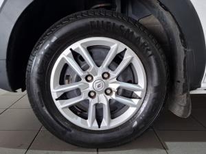 Renault Triber 1.0 Life - Image 12