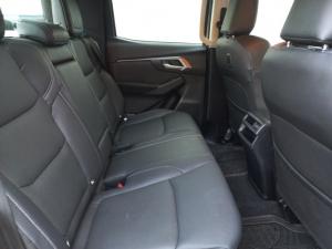 Isuzu D-Max 1.9TD double cab LS manual - Image 10