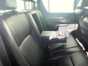 Toyota Hilux 2.8GD-6 double cab 4x4 Legend auto - Image 7