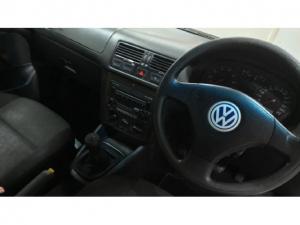 Volkswagen Jetta 4 1.6 - Image 5