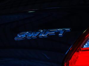 Suzuki Swift 1.2 GLX manual - Image 24