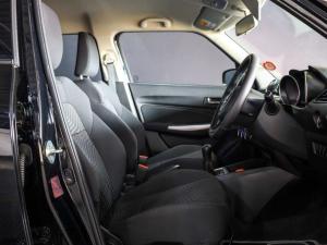 Suzuki Swift 1.2 GLX manual - Image 26