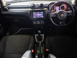 Suzuki Swift 1.2 GLX manual - Image 27