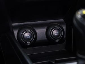 Suzuki Swift 1.2 GLX manual - Image 30