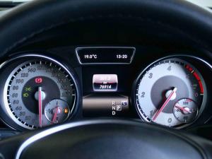 Mercedes-Benz GLA GLA220d 4Matic Style - Image 13
