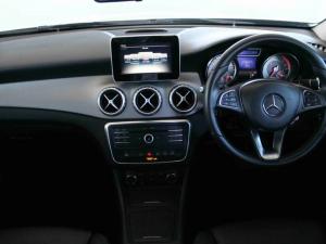 Mercedes-Benz GLA GLA220d 4Matic Style - Image 21