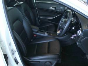 Mercedes-Benz GLA GLA220d 4Matic Style - Image 35
