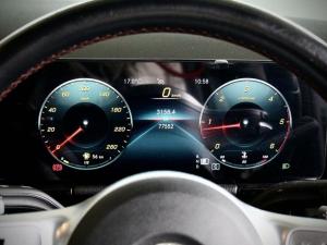 Mercedes-Benz GLA GLA200d - Image 14