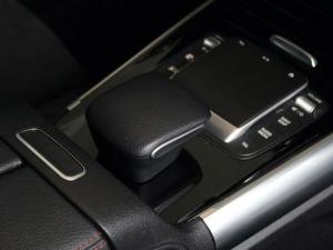 Mercedes-Benz GLA GLA200d - Image 16