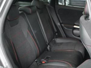 Mercedes-Benz GLA GLA200d - Image 28