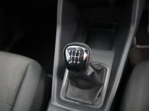 Volkswagen Caddy Kombi 1.6 - Image 13