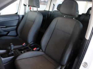 Volkswagen Caddy Kombi 1.6 - Image 21