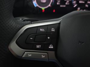 Volkswagen Golf 1.4TSI R-Line Plus - Image 13