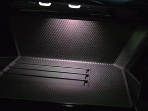 Volkswagen Golf 1.4TSI R-Line Plus - Image 19