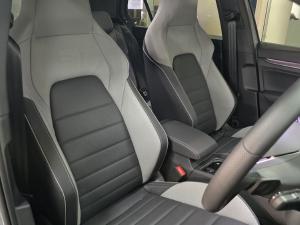 Volkswagen Golf 1.4TSI R-Line Plus - Image 3