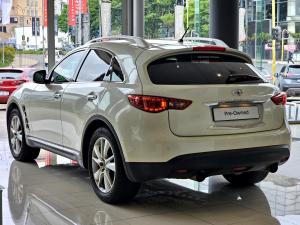 Infinity FX FX37 GT - Image 8