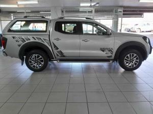 Nissan Navara 2.3D LE automatic D/C - Image 6