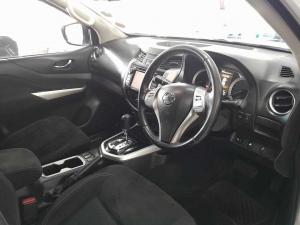 Nissan Navara 2.3D LE automatic D/C - Image 8