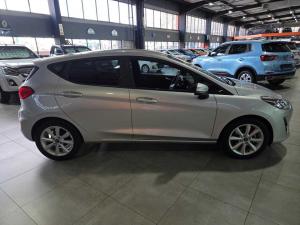 Ford Fiesta 1.0 Ecoboost Trend 5-Door - Image 4