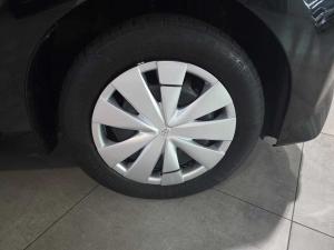 Toyota Aygo 1.0 X-CITE - Image 16