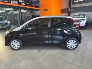 Toyota Aygo 1.0 X-CITE - Image 5