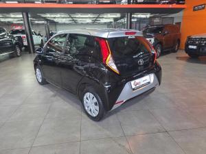 Toyota Aygo 1.0 X-CITE - Image 7