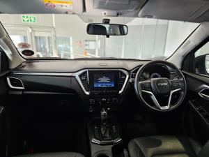 Isuzu D-Max 1.9TD double cab LS auto - Image 8