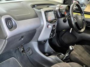 Peugeot 108 1.0 Active - Image 10