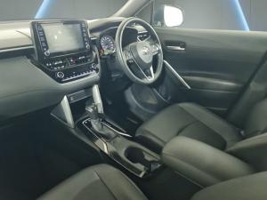 Toyota Corolla Cross 1.8 Hybrid XS - Image 11