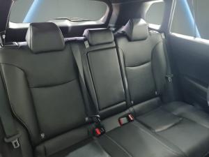 Toyota Corolla Cross 1.8 Hybrid XS - Image 12