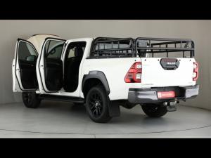 Toyota Hilux 2.8GD-6 double cab 4x4 Legend auto - Image 10