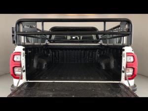 Toyota Hilux 2.8GD-6 double cab 4x4 Legend auto - Image 18