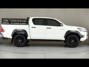Toyota Hilux 2.8GD-6 double cab 4x4 Legend auto - Image 3