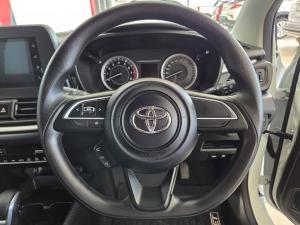 Toyota Starlet 1.5 XS auto - Image 8