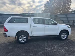 Toyota Hilux 2.8GD-6 double cab 4x4 Raider - Image 4