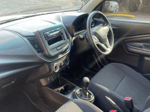 Toyota Vitz 1.0 - Image 7