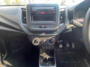 Toyota Vitz 1.0 - Image 10