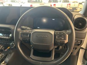 Toyota Land Cruiser Prado 2.8GD VX-R - Image 8