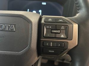 Toyota Land Cruiser Prado 2.8GD VX-R - Image 10