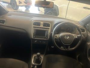 Volkswagen Polo Vivo hatch 1.0TSI GT - Image 6