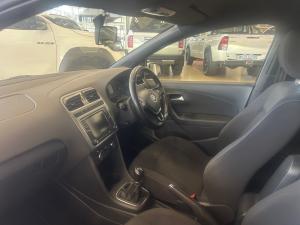 Volkswagen Polo Vivo hatch 1.0TSI GT - Image 7