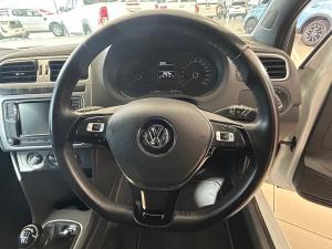 Volkswagen Polo Vivo hatch 1.0TSI GT - Image 8