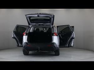 Toyota RAV4 2.0 GX auto - Image 9