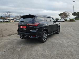 Toyota Fortuner 2.8GD-6 48V VX - Image 2