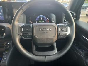 Toyota Land Cruiser Prado 2.8GD TX - Image 8