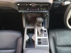 Toyota Land Cruiser Prado 2.8GD TX - Image 9