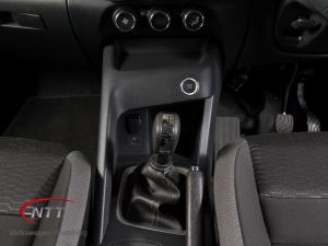 Nissan Magnite 1.0 Acenta AMT - Image 18
