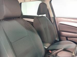 Toyota Urban Cruiser 1.5XR automatic - Image 6