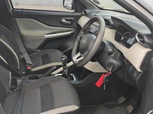 Nissan Magnite 1.0 Visia - Image 10